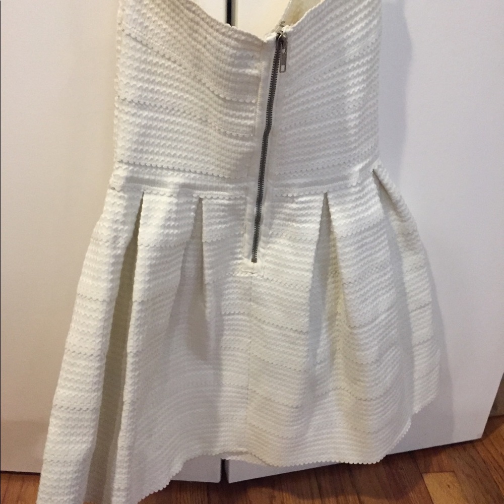 White bridesmaid dress from nasty gal - Picture 3 of 5